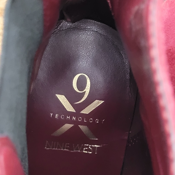 Nine West Heeled Ankle Boot size 7 - Picture 9 of 9